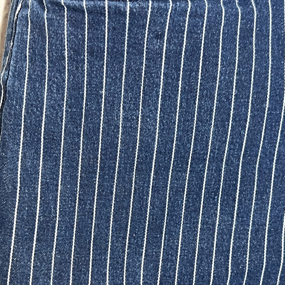 FADED GLORY BLUE AND WHITE NAUTICAL PINSTRIPES DENIM SHORTS SIZE 14 - Picture 7 of 11